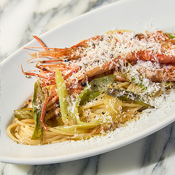 牡丹海老と下仁田葱のレモンバター・リングイネ